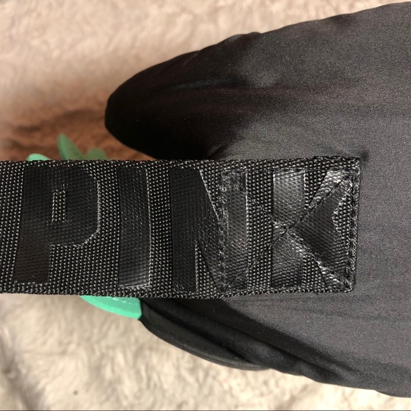 Pink Victoria’s Secret - pineapple lunch cooler - Picture 8 of 8